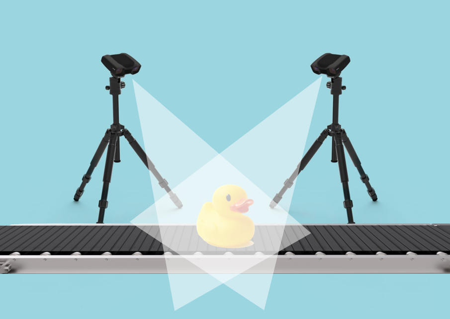 Inspection of an object on a conveyor belt with multiple cameras with overlapping FOV
